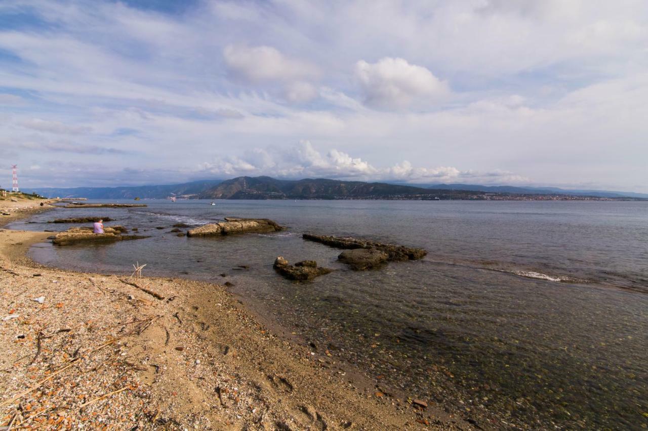 Case Panoramiche Sul Lago Messina Bagian luar foto